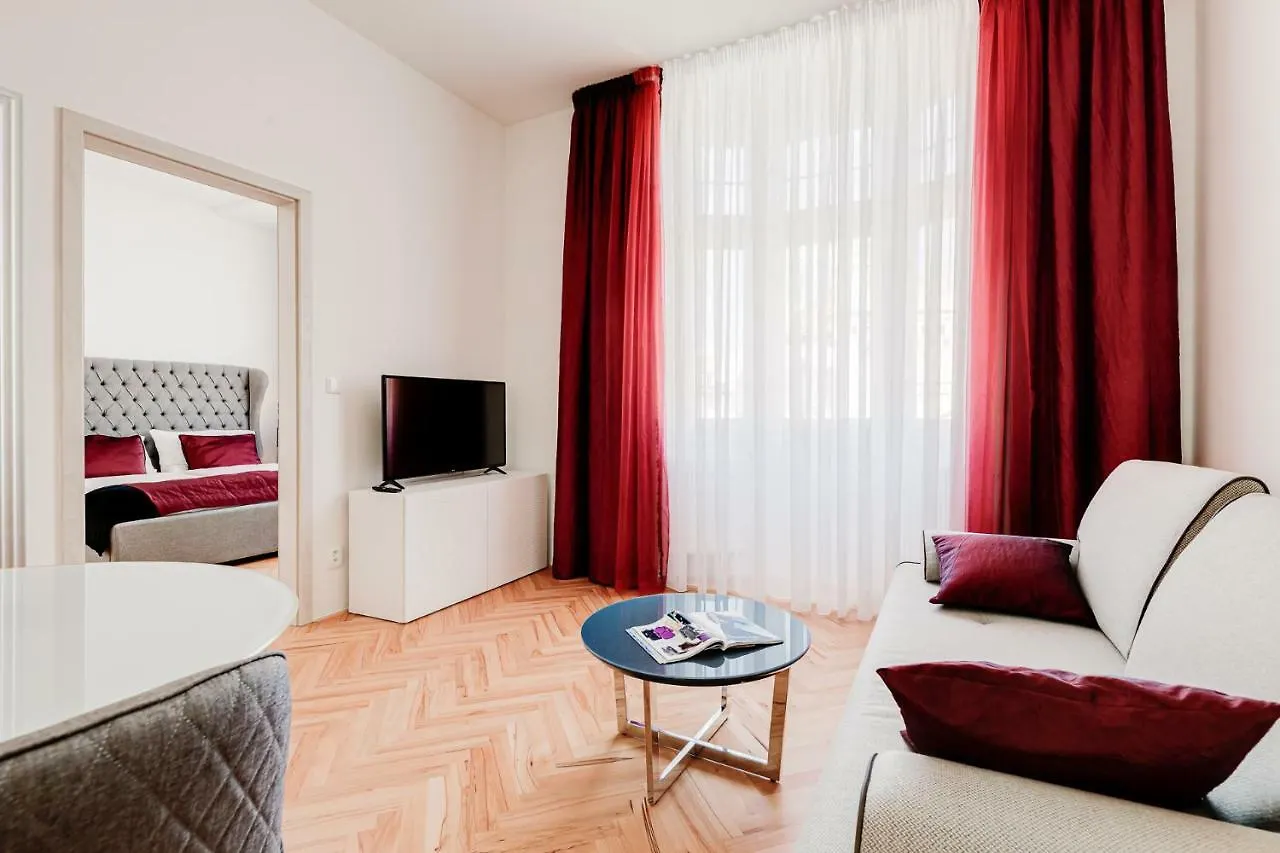 Gold Art Apartments Prague
