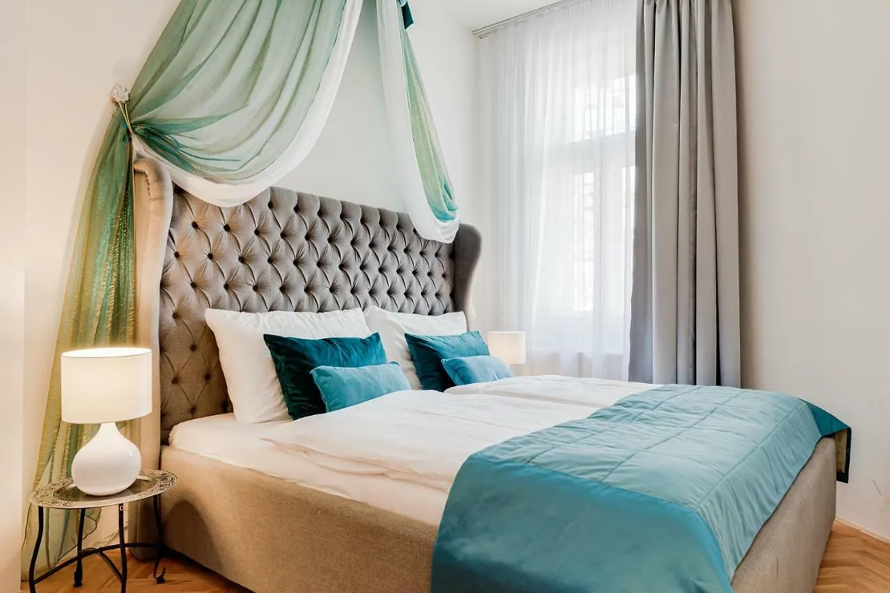 Gold Art Apartments Prague