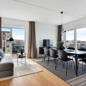 robert-jacobsens-vej-delightful-3-bedroom-apartment.copenhagenhotelselect.com/