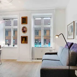 the-heart-of-copenhagen-queens-neighbor.copenhagenhotelselect.com/