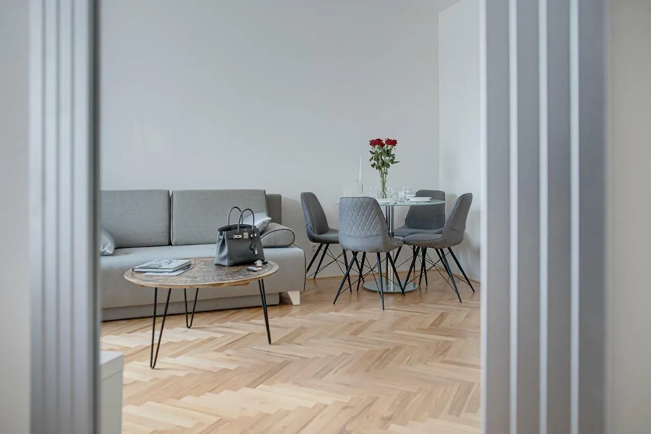 Gold Art Apartments Praga